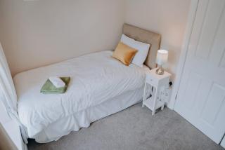 Charming St Davids Cottage with Cathedral Views - 1