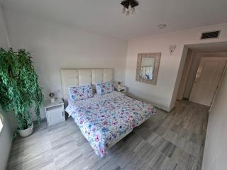 Luxurious 3 Bedroom Apartment in the heart of Alhaurín Golf - 3