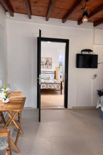 Olive tree house,Agios Gordios - 7