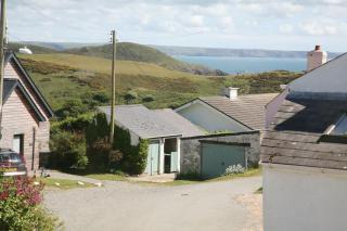 Charming Upper Solva Cottage by Beaches and Harbour - 4