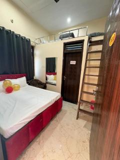 Shree Pria JU Dham Rooms in Vrindavan - 8