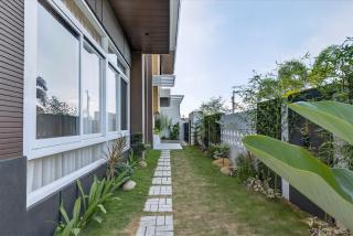 Luxury House with Private Pool for Gathering - 6