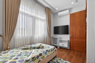 Luxury House with Private Pool for Gathering - 9