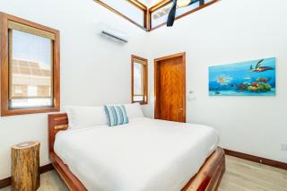 Sea Zen and Mistico Beach Club plus Boat Shuttle - 7