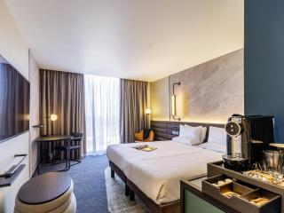 Novotel Liverpool Paddington Village - 9