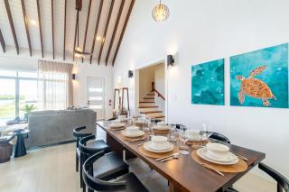 Turtle Home and Mistico Beach Club plus Boat Shuttle - 8