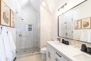 Cats Cradle and Mistico Beach Club plus Boat Shuttle - 6