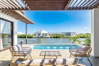 The Latitude 17 and Mistico Beach Club plus Boat Shuttle - 9