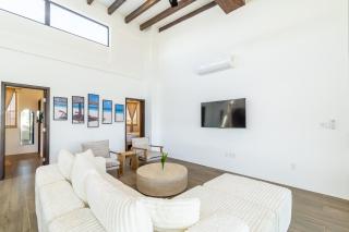 The Latitude 17 and Mistico Beach Club plus Boat Shuttle - 4