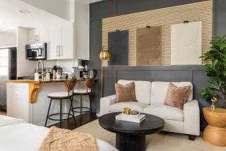 Chic Studio, Workspace, Wifi, Close to Pullman Yds - 4