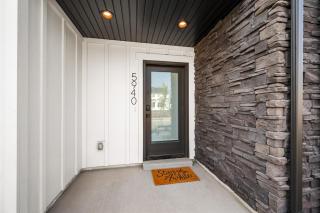 Cozy Ski Getaway R5940 Snowbasin Retreat Hot Tub - 2