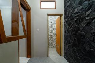 Cove Hermitage Residence - 6