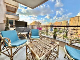 Bright 3BR Nasr City Stay Balcony and BBQ - 3