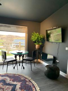 The Crows Nest - 5