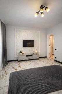 Modern premium apartament in a quite private building - 8