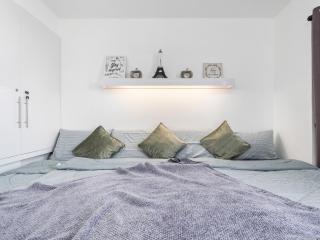 Evania by J&J Homes 2BR Unit At One Oasis Cebu - 7