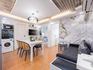 Evania by J&J Homes 2BR Unit At One Oasis Cebu - 0