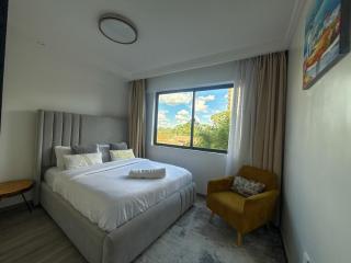 Elegant 2BR Residence, Balcony, Gym & Secure Living - 5