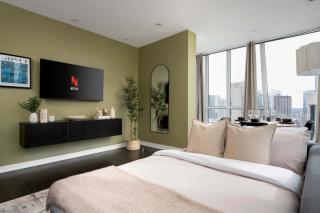 3BR Skyview Luxury with Free Parking and Sofa Bed - 7