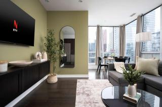 3BR Skyview Luxury with Free Parking and Sofa Bed - 4