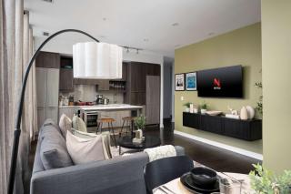 3BR Skyview Luxury with Free Parking and Sofa Bed - 3