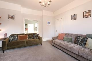 Bootham Apartment 32 - Free Parking - Five minute walk to York Minster - 3