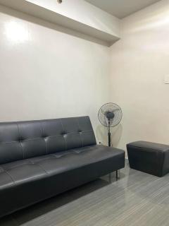 Uzziel's Place at Sea Residences - 8