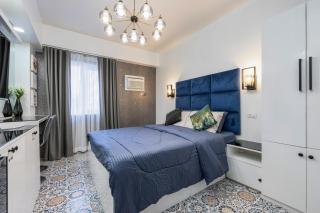 Kalani by J&J (Symfoni Nichols. Pool. Netflix) - 8