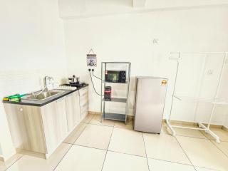 Metropol Holiday Suite - 8