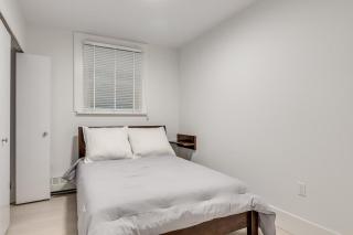 West End Vancouver 3BR 2BA Retreat - 9