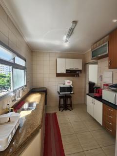 Apartamento Astúrias a menos de 50m da praia - 3
