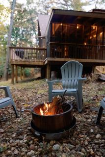 Dog-Friendly A-Frame with Hot Tub and Firepit - 7