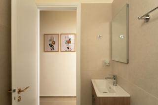 AROI Studio - 1
