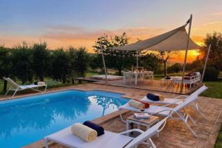 Country Villa -Private Pool, Jacuzzi, Tennis Court- - 0