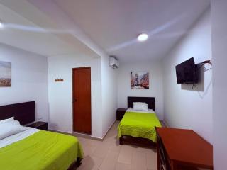 HOSTAL LUXUS CASMa - 2