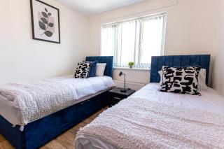 Cosy Cruise Cribs - WINDSOR FREE PARKING - 1