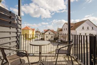 Design-Studio mit Balkon - Nähe Donau - 4