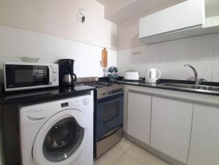 Dpto de balcón con vista al Muelle en ubicación ideal - 6