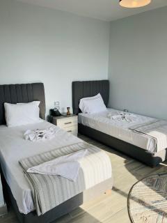 Downtown hotel,adly - 2