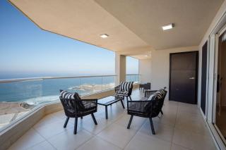 Rosarito Jr Penthouse at La Jolla Excellence - 1