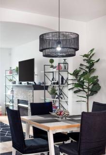Modern Clackamas Townhome • Garage • Patio - 3