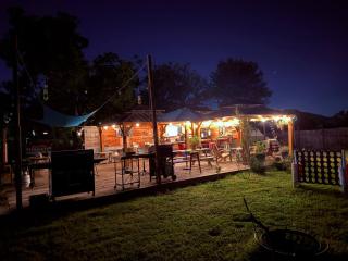 Mai Tai Tiki Camper Near Sequoia & Kings Canyon - 9