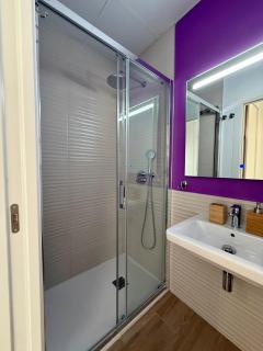 Cast2 Apartment right next to Puente Triana - 4