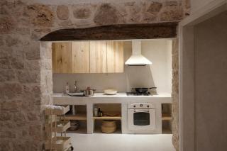 The House. Light & Stone. - 4