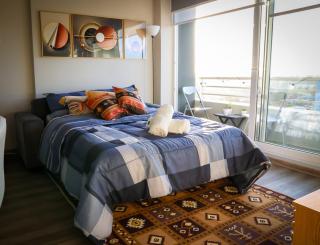 Departamento Premium Vista Laguna Cama King TV 55 Smart Lavadora Secadora Maquina de Cafe - 2