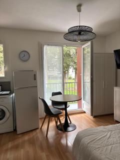 Studio classé 2 étoiles à 5 minutes du centre ville et 10 des Thermes - 1