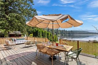 Brand-new, lakeside cabin, 1 hour from Seattle - 9