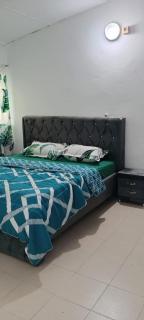 Titre de l'annonce Appartement Maison Sipim aéroport, zone 4 4 pièces - 0