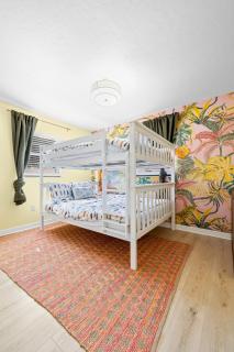 New! Bradenton, Pool, Pickleball, Game Room, Minigolf, Firepit - 5
