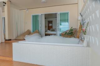 Inglay Koh Sukorn Trang Resort - 1